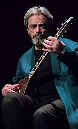 Hossein Alizadeh at the "Night of Hossein Alizadeh" event by Bukhara Magazine