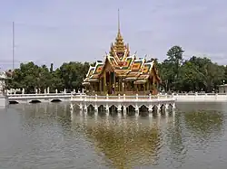 Aisawan Thipphaya-at Pavilion, Bang Pa-in Palace