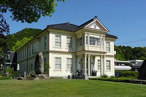Old Hikami District's Towns-and-villages associations' Higher elementary school established in 1885, Tamba, Hyogo