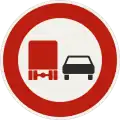 255 – No overtaking by trucks (formerly used )