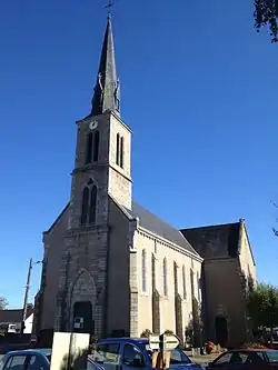 The church of Saint-Perreux.