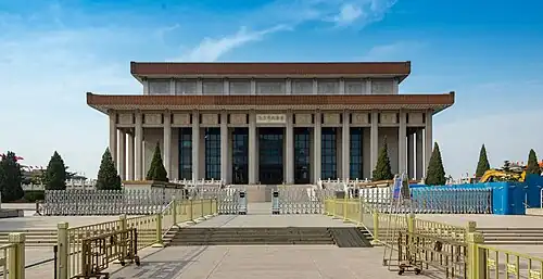Chairman Mao Memorial Hall is located on the Tiananmen Square, where the Beijing Gate of China used to stand.