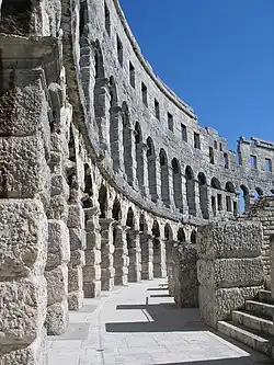 Pula, the arena