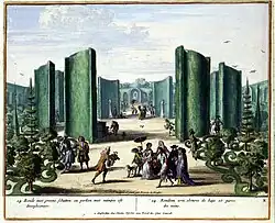 Hedge circle with orange trees