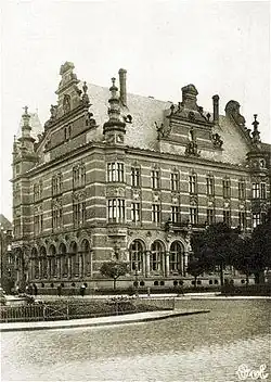 Danzig (now Gdańsk) branch&nbsp;[de], Karrenwall 10 (arch. Hasak), completed ca. 1904