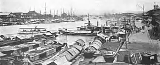Casco barges, steamers, and other sailing vessels in Pasig in 1917