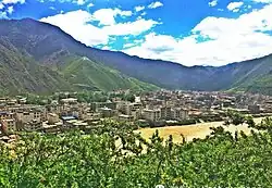 Biru Town from southbank of Gyalmo Ngulchu