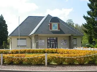 The town hall of Bonnières