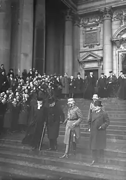 Reichspräsident Paul von Hindenburg leaving the Berlin Cathedral after the celebrations in 1931.