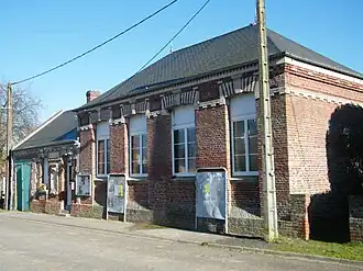 The town hall in Bus-la-Mésière