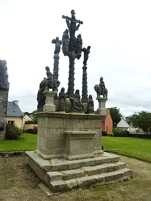 The Cléden-Poher calvary.