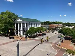 A view of the Town Hall in Cheraw.