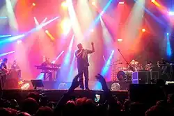 Elbow performing in 2014