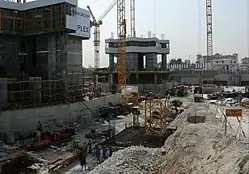 Emirates Park Towers under construction on 31 January 2008