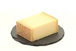 A piece of L'Étivaz