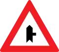 5aR: Junction with priority (right)
