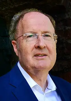 Photograph of Gregory Winter