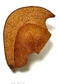 H000141- Wicker helmet (mahiole)