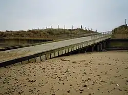 The access slope down to the beach at Cart Gap.