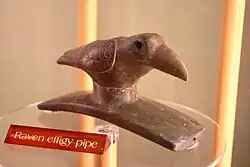 Carved soapstone pipe depicting a raven, Hopewell tradition