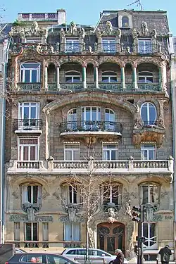 Lavirotte Building at 29 Avenue Rapp, 7th arrondissement (1901)