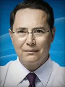 José Julián Sacramento Garza