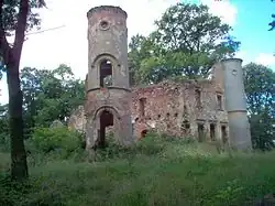 Ruins of Jakubów Castle