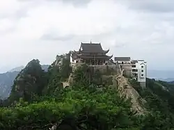 Higher Daxiong Baodian, located on Greater Tiantai peak