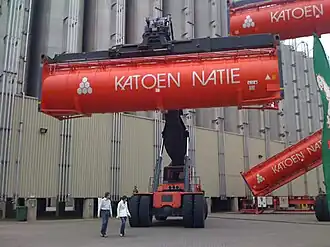 Katoen Natie container stacker
