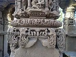 Pillar detail