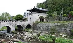 Hongjimun Gate and Tangchundaeseong Fortress