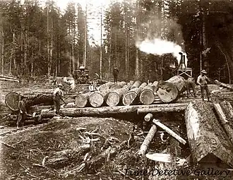 Loading area with steam winch