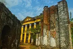 Narajole Rajbari with 250 rooms