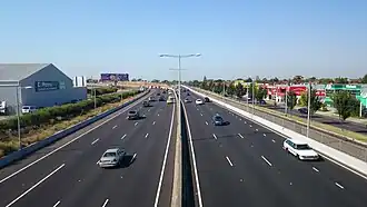 Tullamarine Freeway looking south at Airport West.