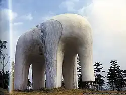 “Elephantus”. 2003, marble – Fuzhou (Fujian)