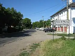 Entrance to the commune