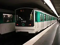 MF 67 rolling stock on Line 9 at Miromesnil