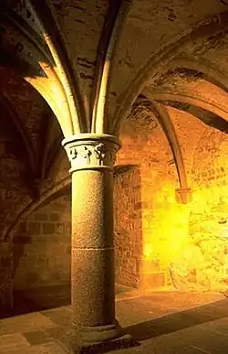 Pillar in one of the lodging rooms.