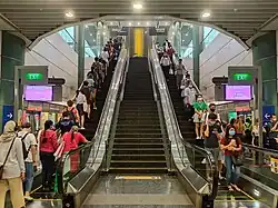 Symmetrical view of Sengkang island platform