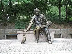 Statue in Central Park, New York commemorating Andersen and The Ugly Duckling