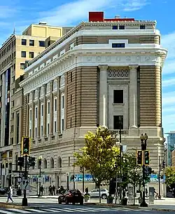 National Museum of Women in the Arts