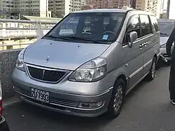 Taiwanese-market Serena pre-facelift