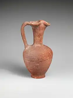 Oinochoe; 800–700 BC; terracotta; height: 24.1&nbsp;cm; Metropolitan Museum of Art (New York City, US)
