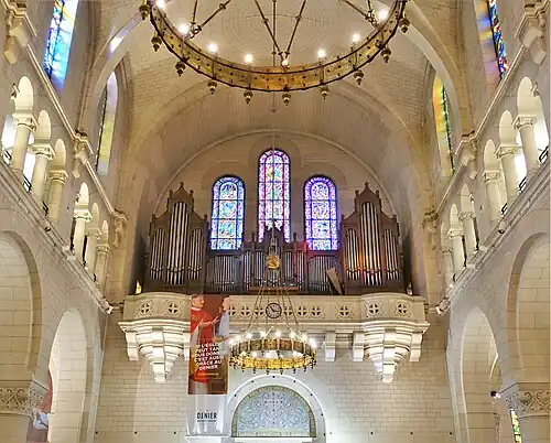 Tribune and organ of the new church