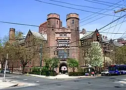 Osborn Memorial Lab from Sachem Street and Prospect Street (south)
