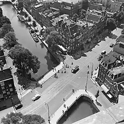 View from the Westertoren over the Prinsengracht and Rozengracht to the southwest, 1954.