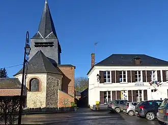 The church and town hall in Blicourt
