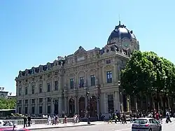 The Tribunal de commerce de Paris