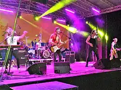 Psihomodo Pop performing live in 2019