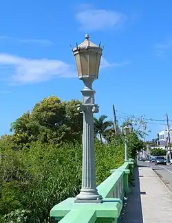Lamppost on Puente Río Portugués